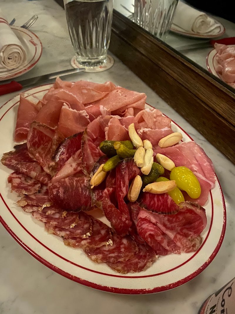 Continental Deli Bar Bistro photo 8