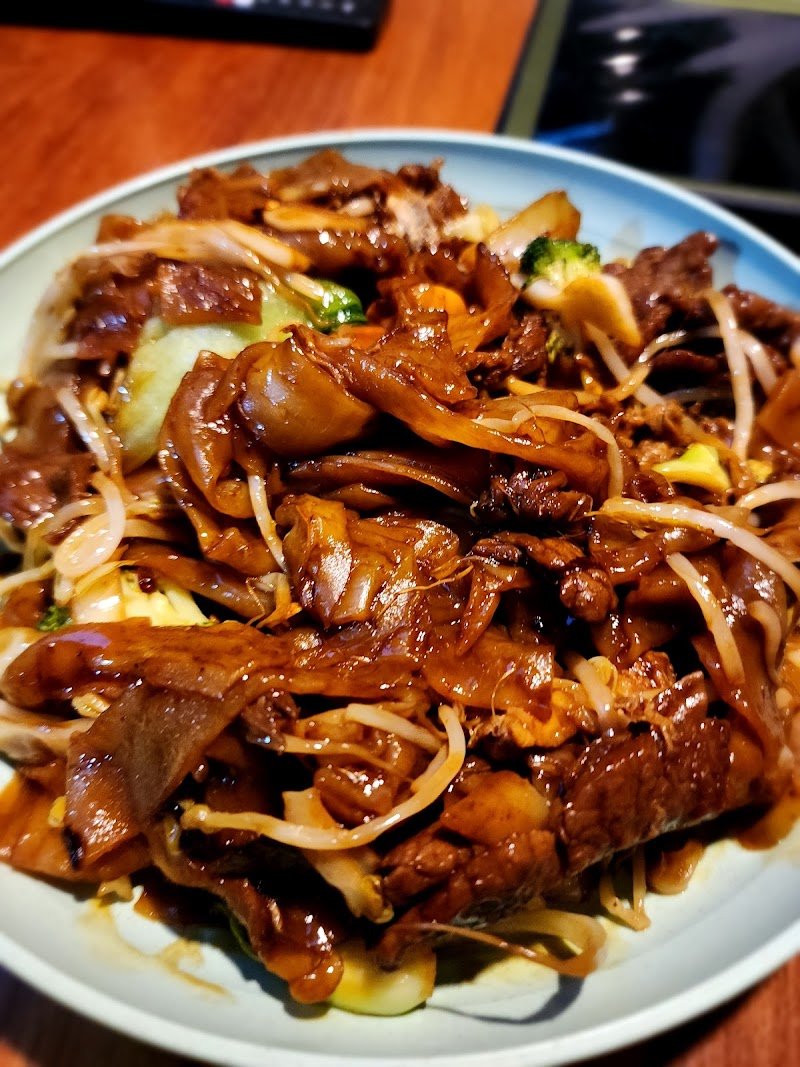 Ohako Japanese Sushi Noodle Dumpling Bar photo 2