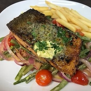 SheShells Restaurant photo 7